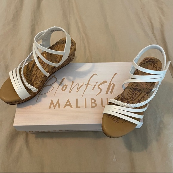 Blowfish Malibu Liddie-K Girls Size 4 - Picture 8 of 8